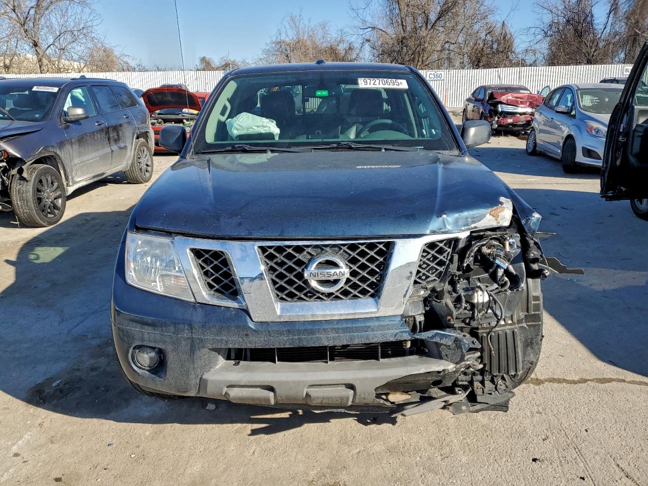 2017 NISSAN FRONTIER S photo 5