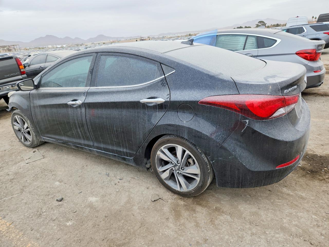 2014 HYUNDAI ELANTRA SE photo 2