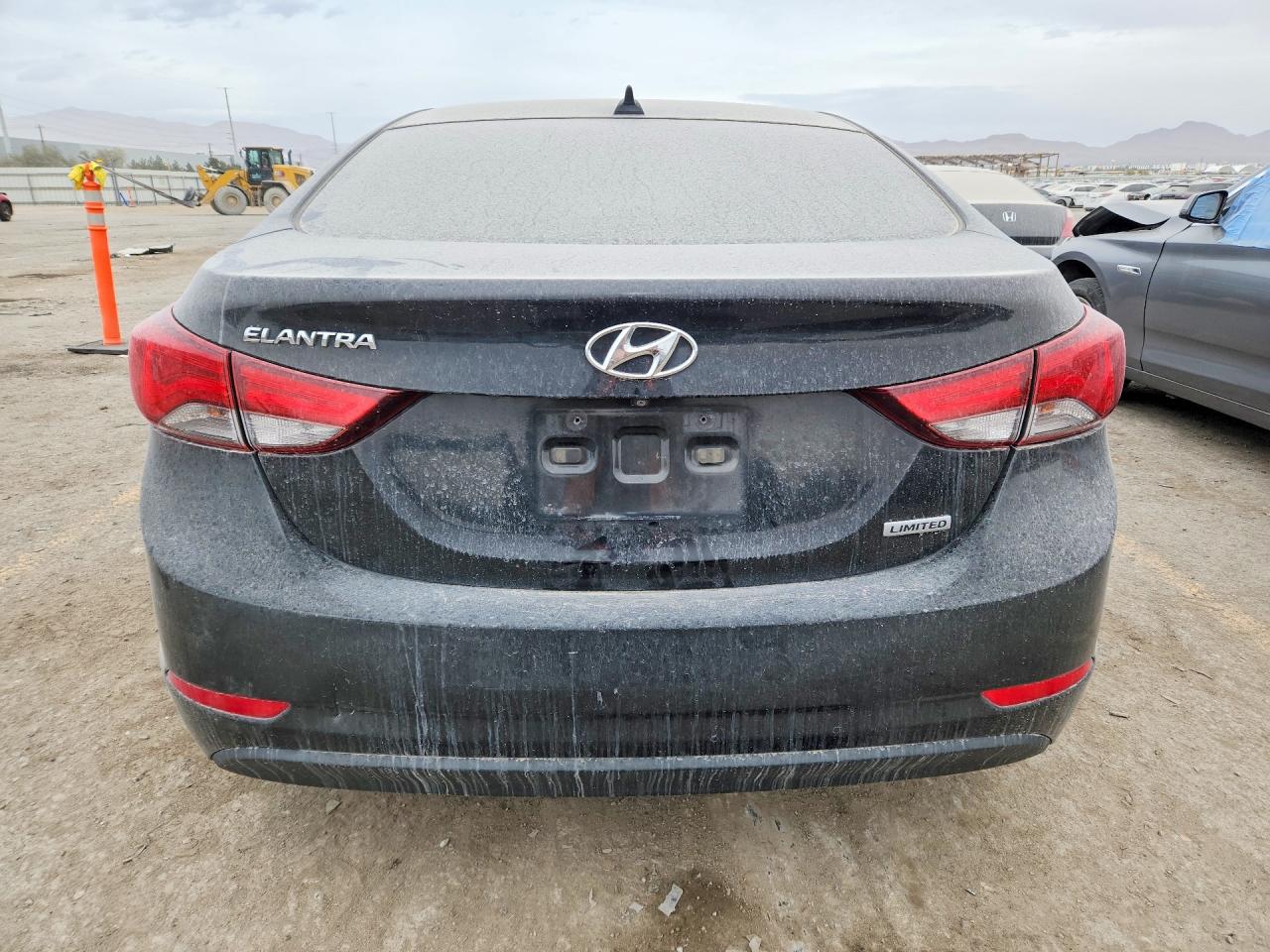 2014 HYUNDAI ELANTRA SE photo 6