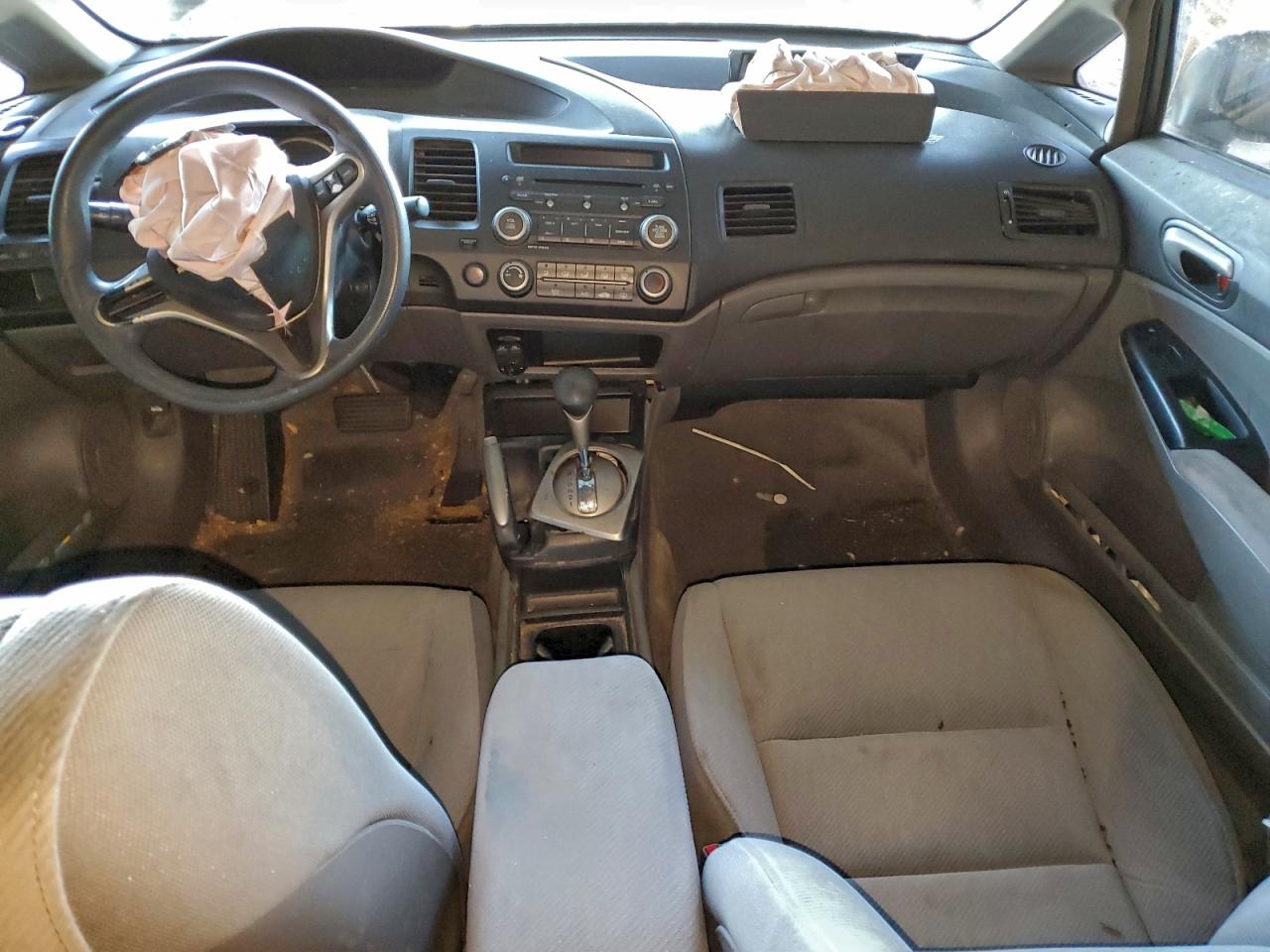 2010 HONDA CIVIC LX photo 22