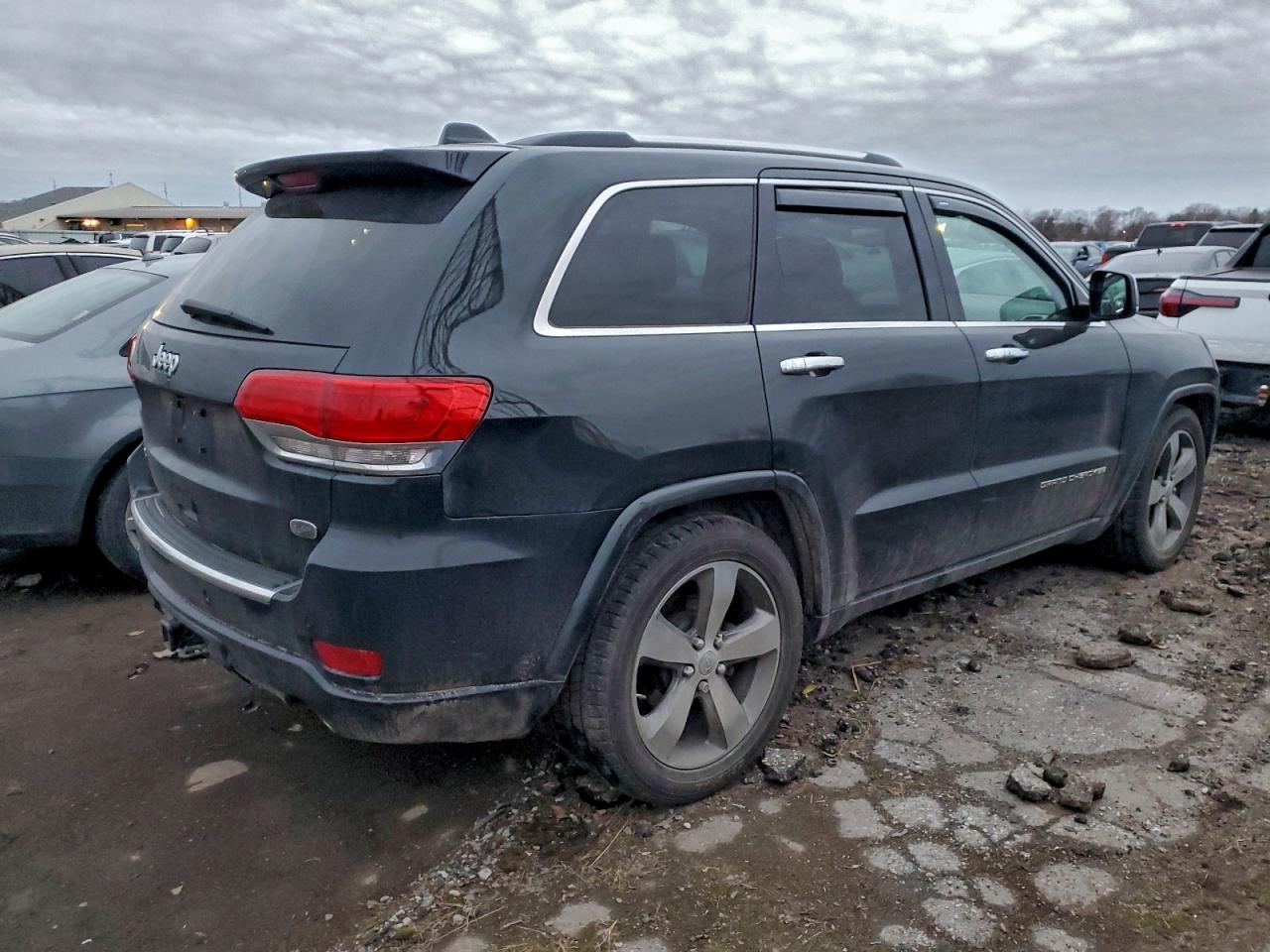 2015 JEEP GRAND CHEROKEE OVERLAND photo 3