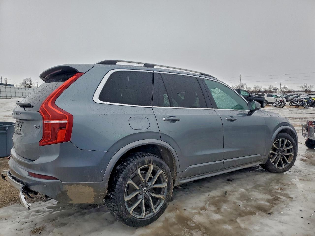 2019 VOLVO XC90 T6 MOMENTUM photo 5