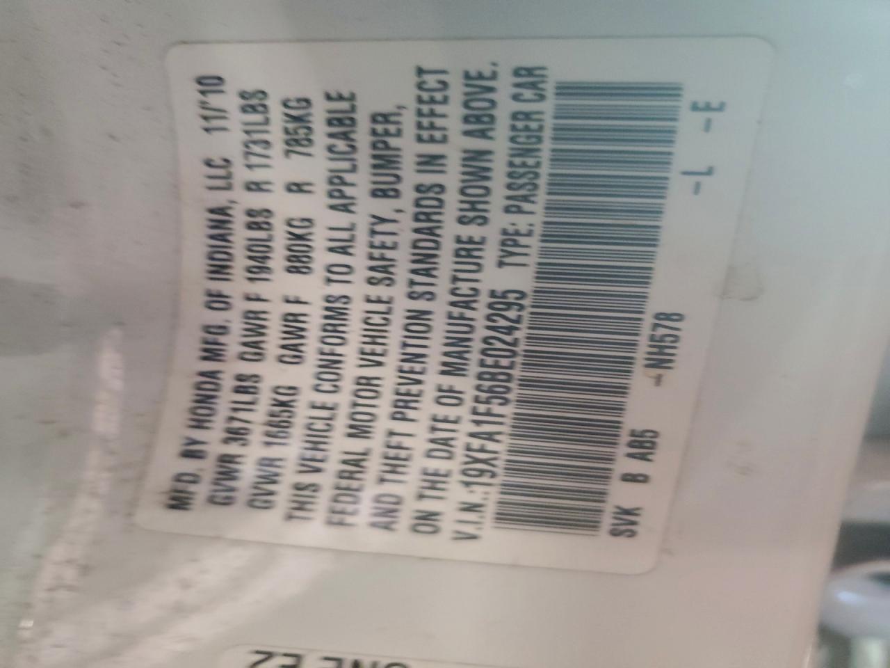 2011 HONDA CIVIC LX photo 12