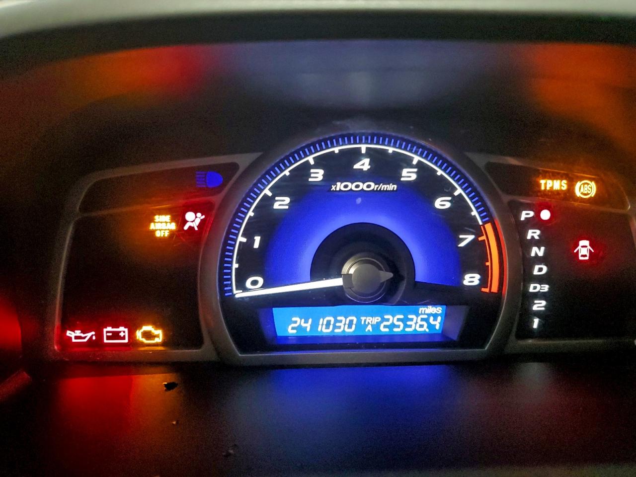 2011 HONDA CIVIC LX photo 9