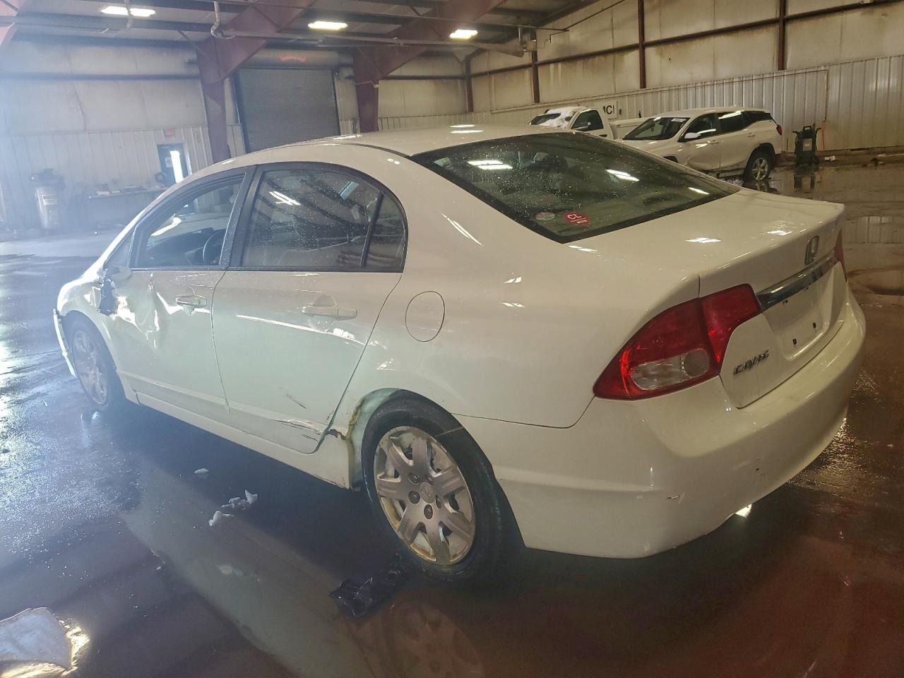 2011 HONDA CIVIC LX photo 2