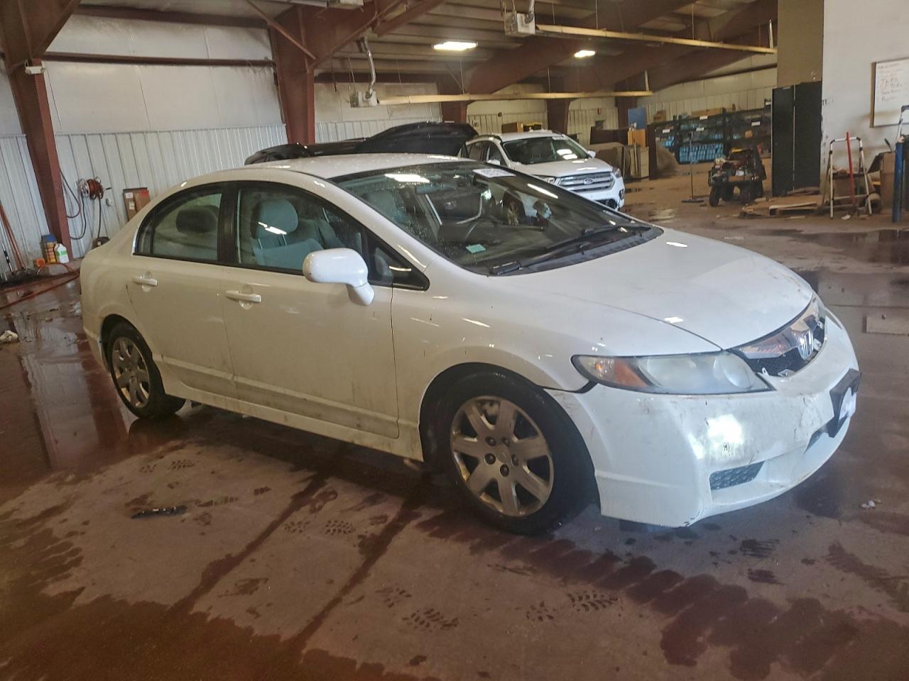 2011 HONDA CIVIC LX photo 4