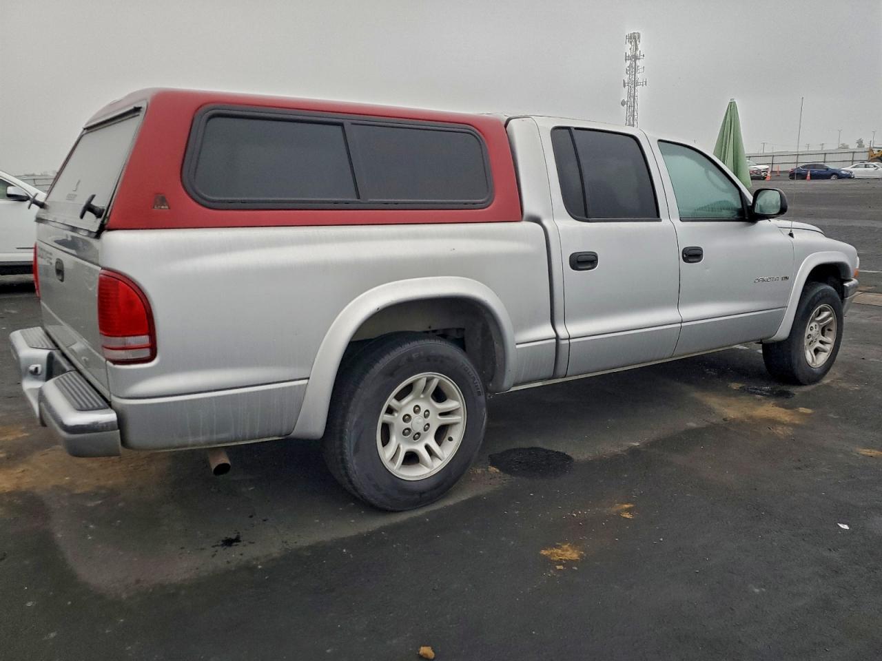 2002 DODGE DAKOTA QUAD SLT photo 3