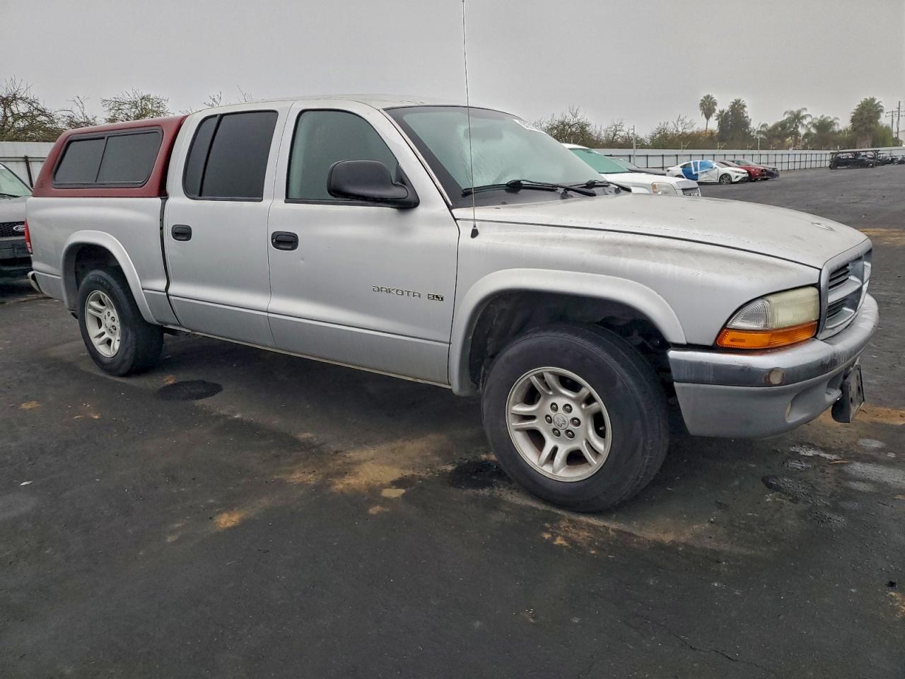 2002 DODGE DAKOTA QUAD SLT photo 4