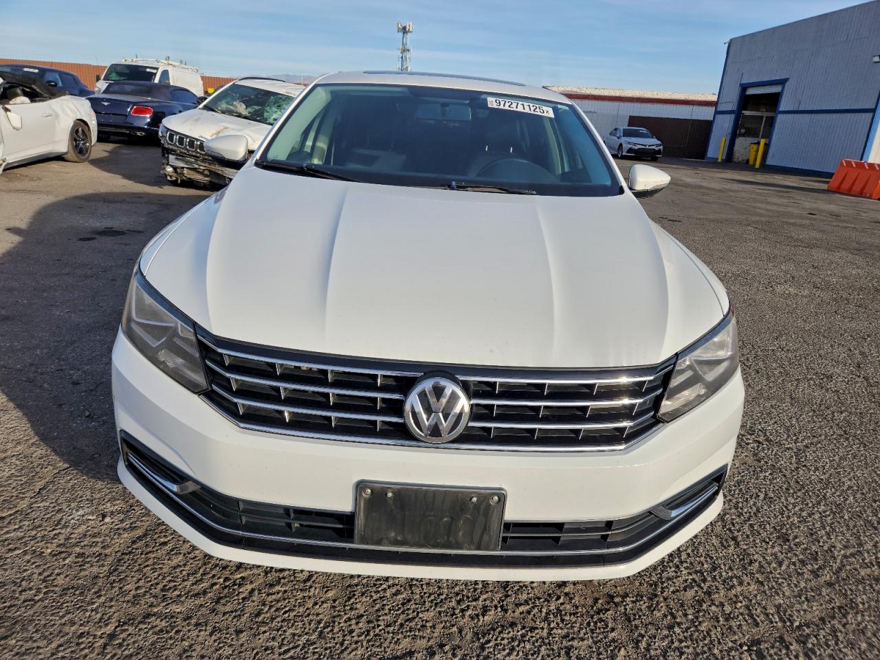 2019 VOLKSWAGEN PASSAT WOLFSBURG photo 9