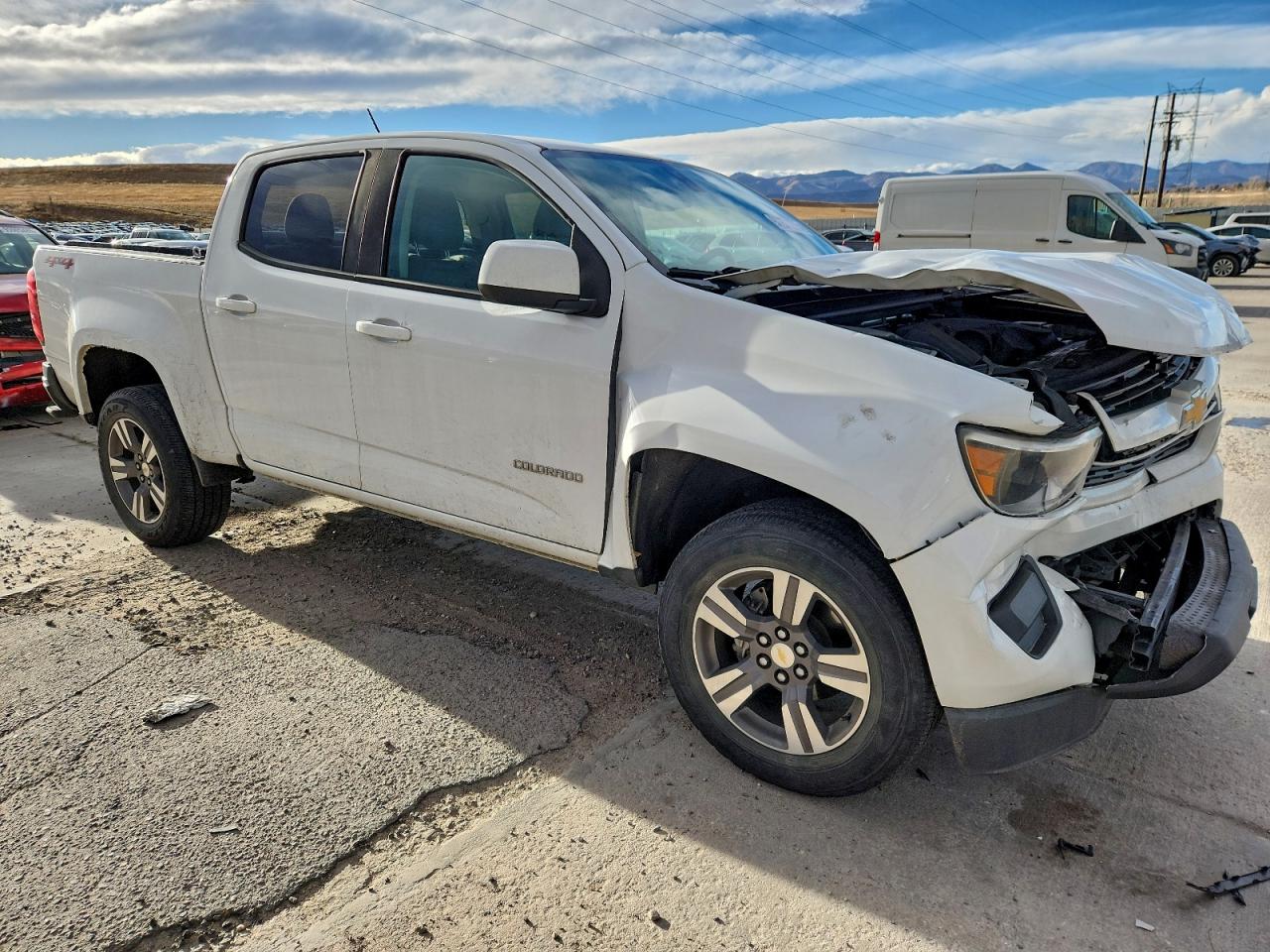 2018 CHEVROLET COLORADO photo 4