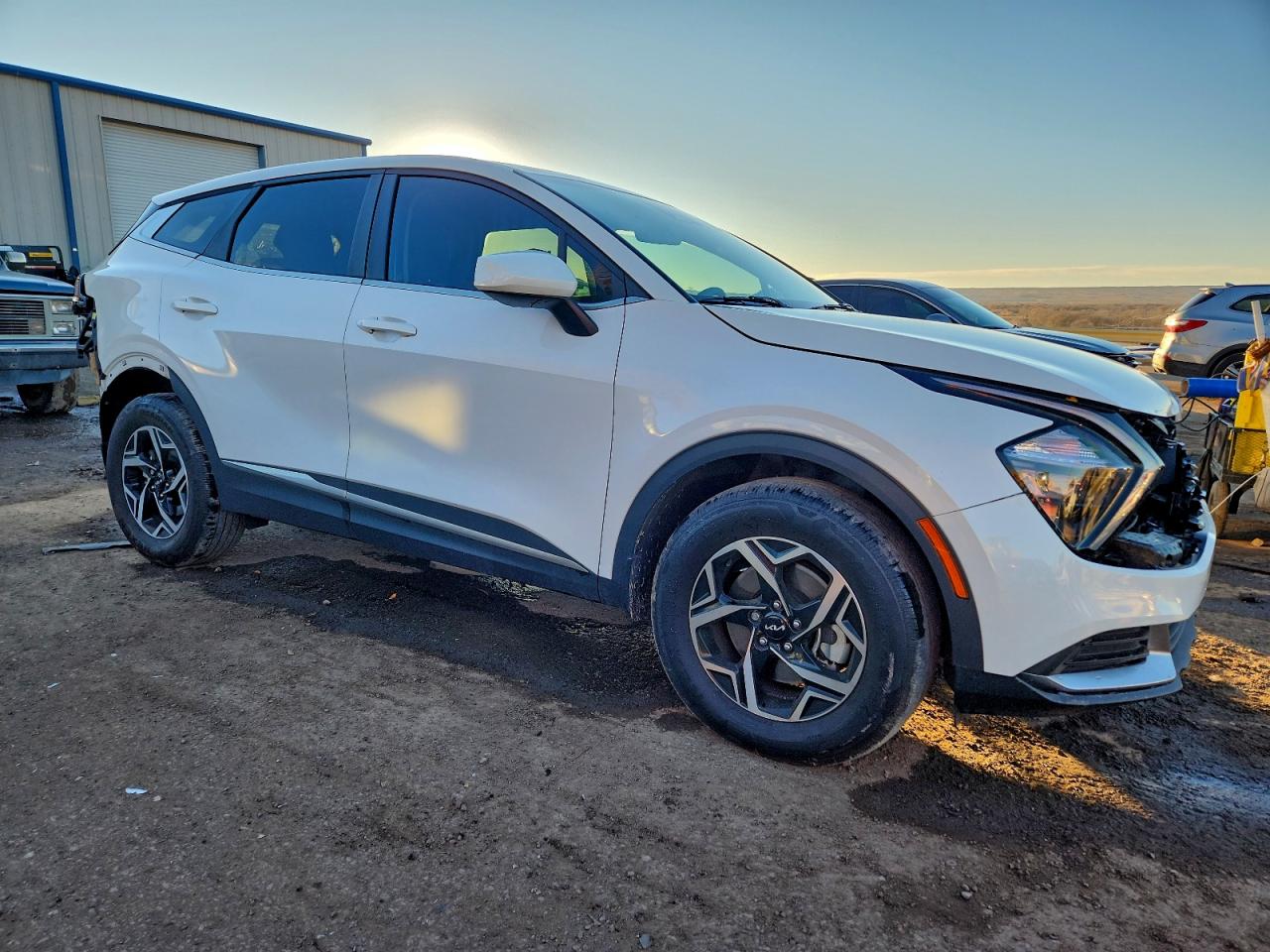 2023 KIA SPORTAGE LX photo 7
