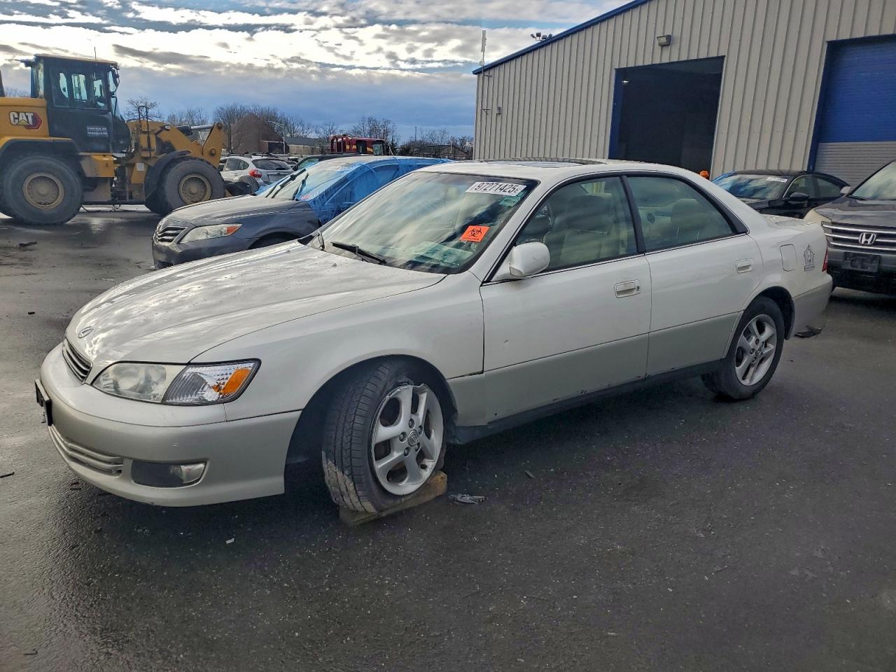 2001 LEXUS ES