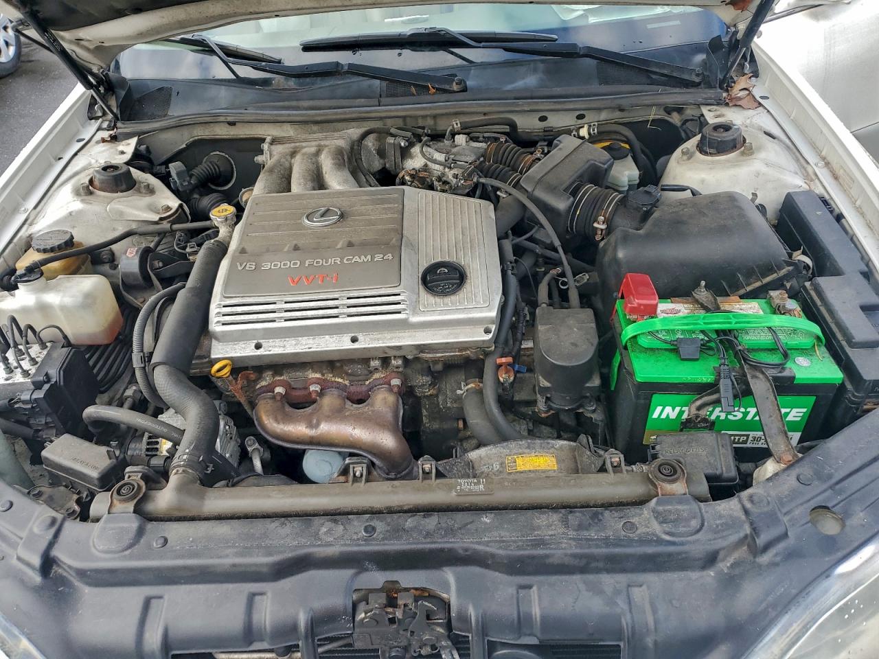 2001 LEXUS ES 300 photo 11