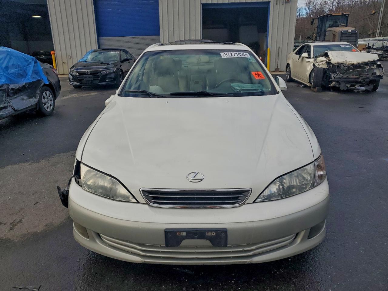 2001 LEXUS ES 300 photo 5