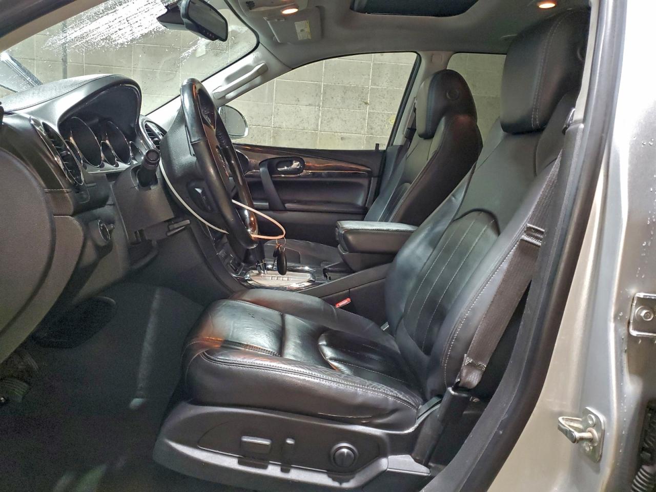 2016 BUICK ENCLAVE photo 13