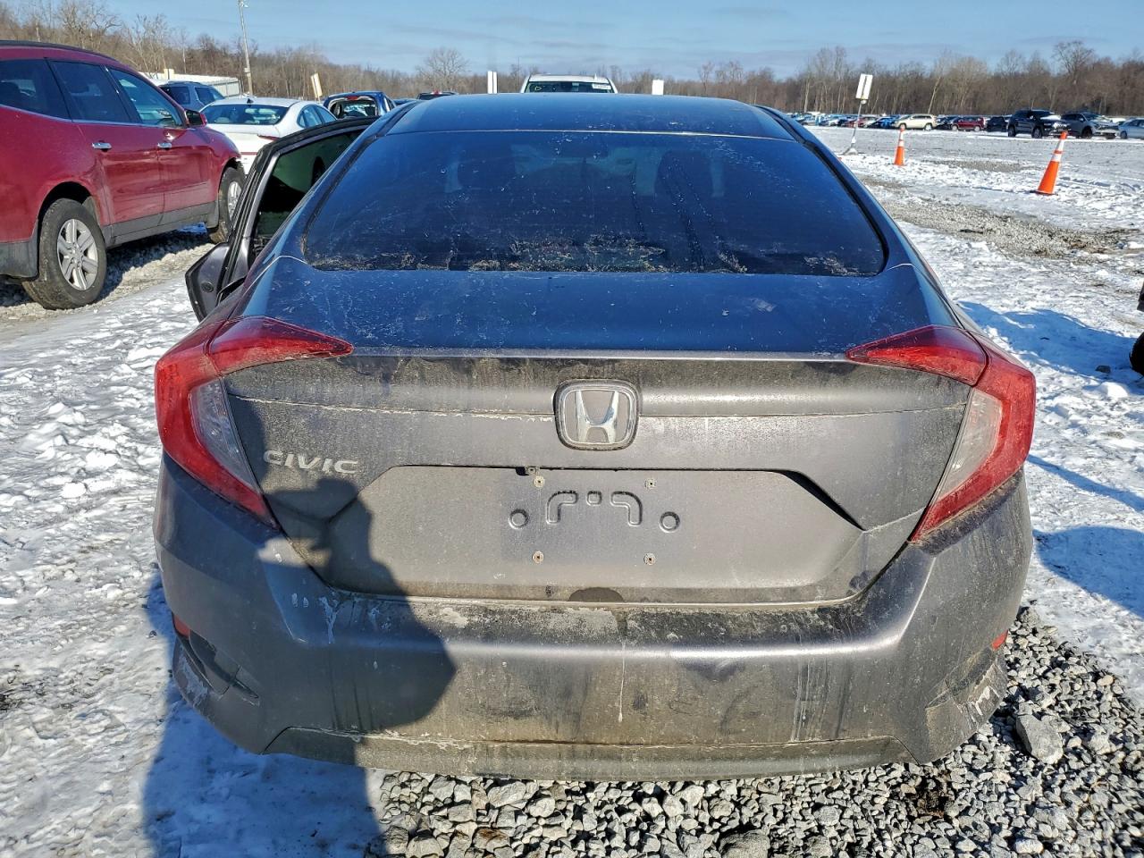 2016 HONDA CIVIC LX photo 11