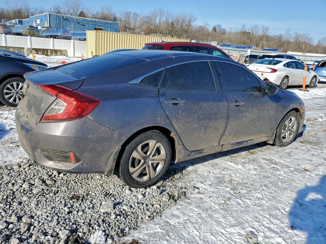2016 HONDA CIVIC LX photo 5