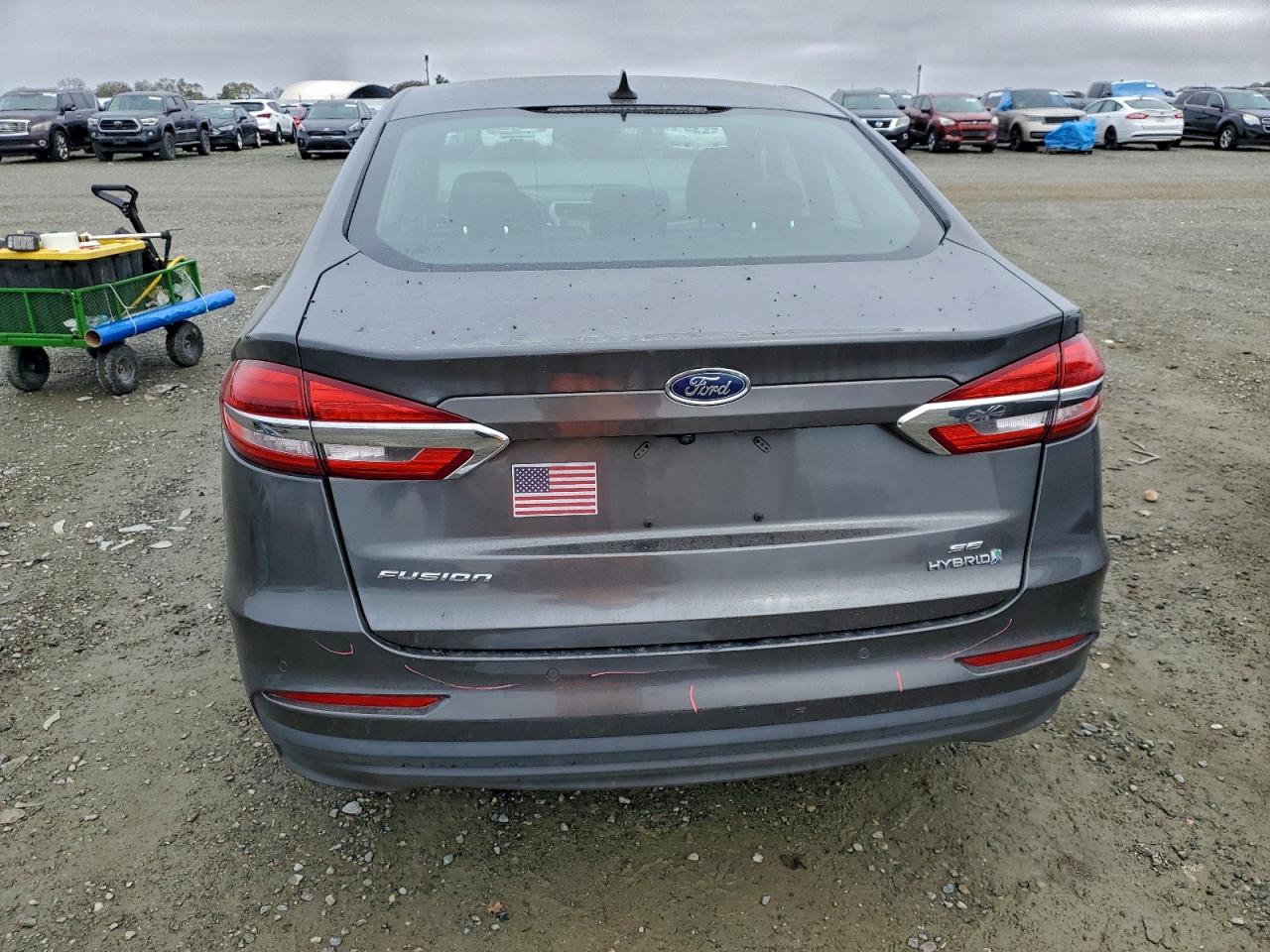 2019 FORD FUSION SE photo 16
