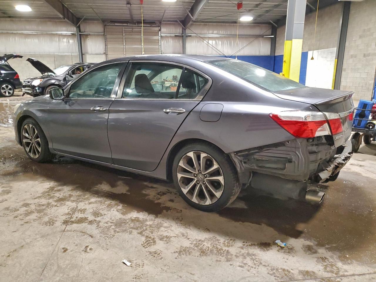 2013 HONDA ACCORD SPORT photo 5