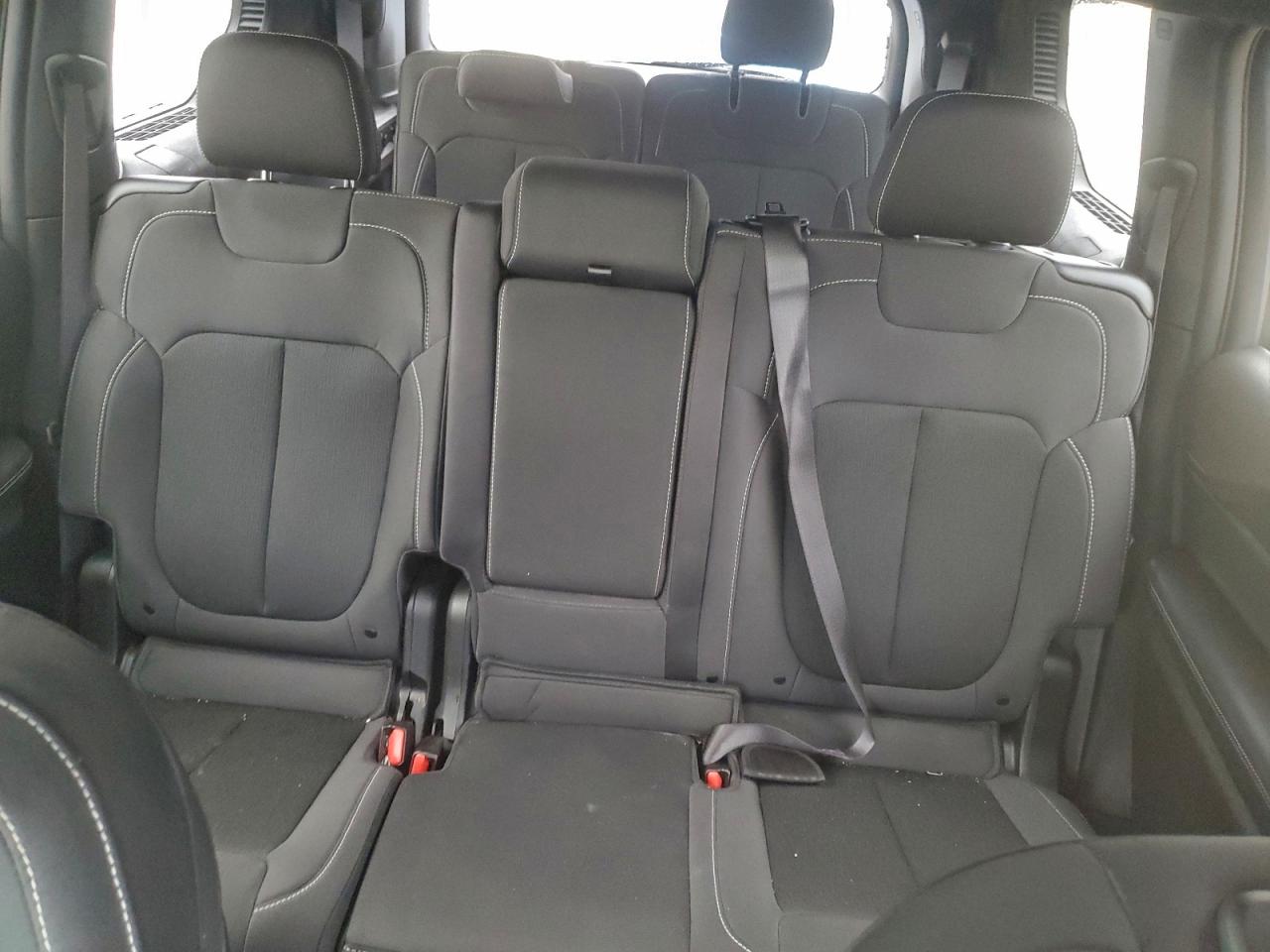 2024 JEEP GRAND CHEROKEE L LAREDO photo 19