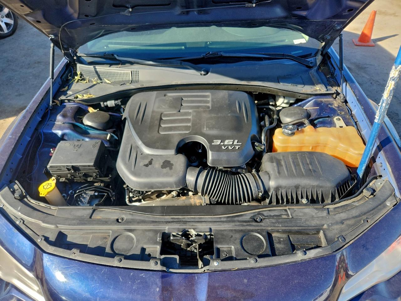 2015 CHRYSLER 300 LIMITED photo 31