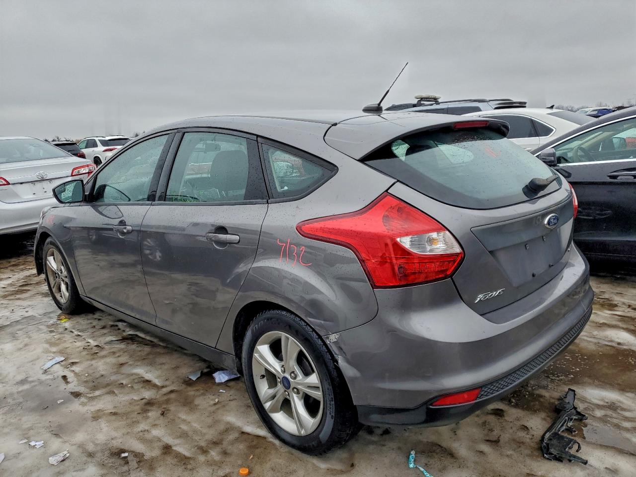 2014 FORD FOCUS SE photo 3