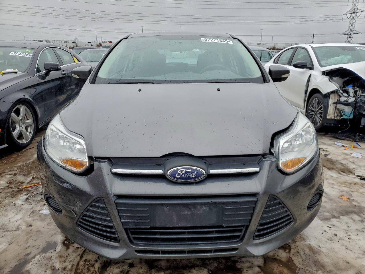 2014 FORD FOCUS SE photo 9