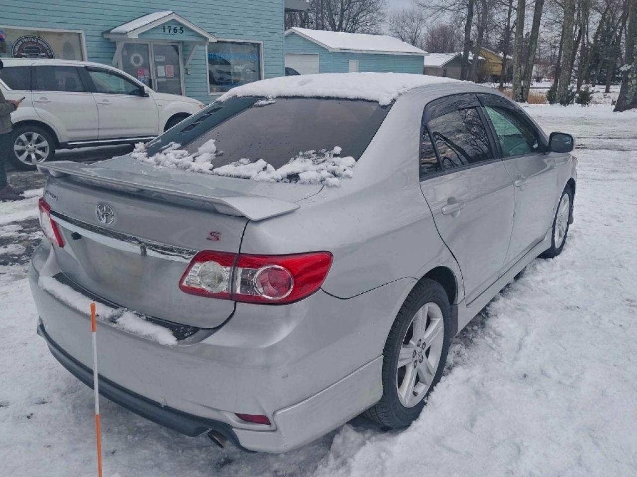 2013 TOYOTA COROLLA BASE photo 7