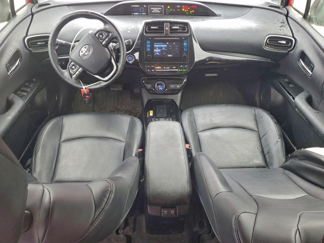 2019 TOYOTA PRIUS photo 15