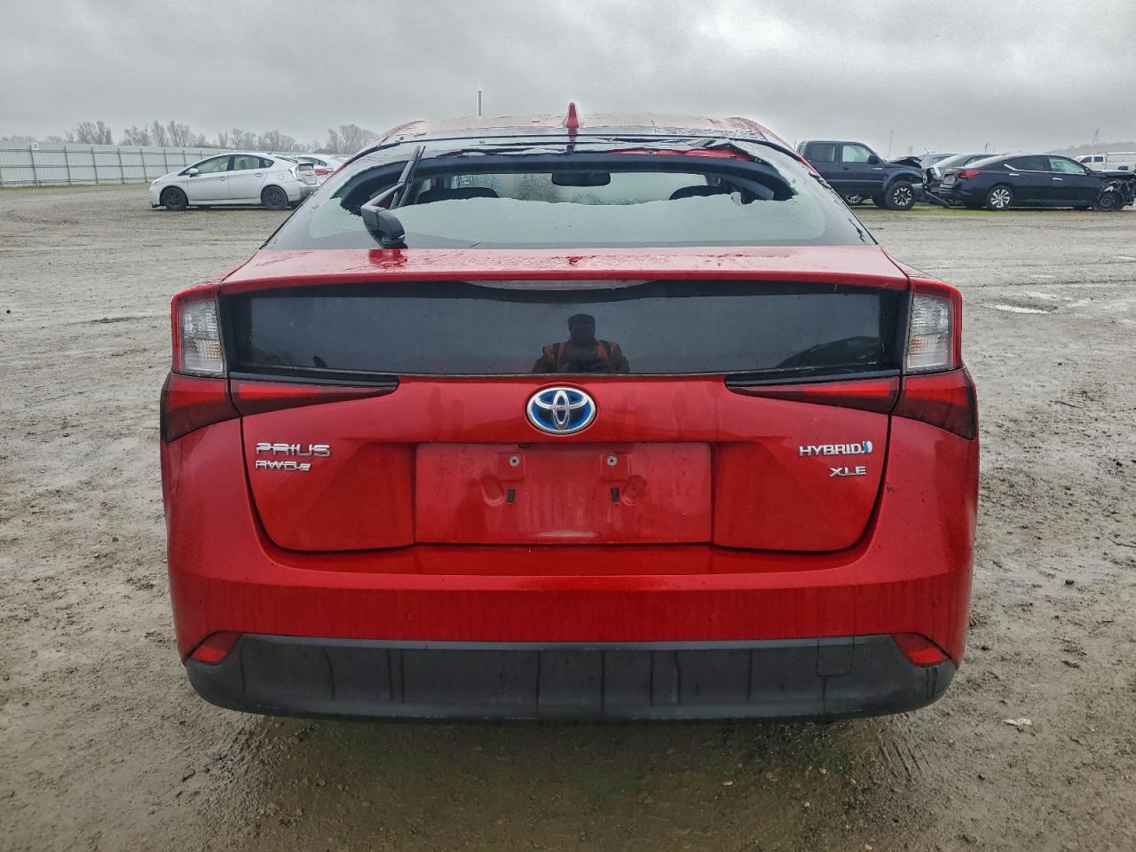 2019 TOYOTA PRIUS photo 11