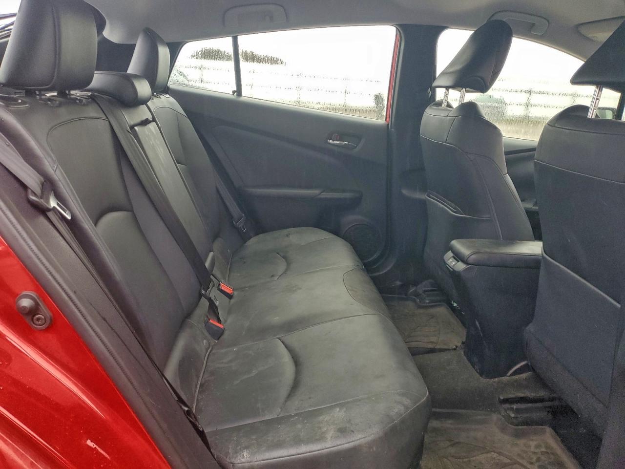 2019 TOYOTA PRIUS photo 19