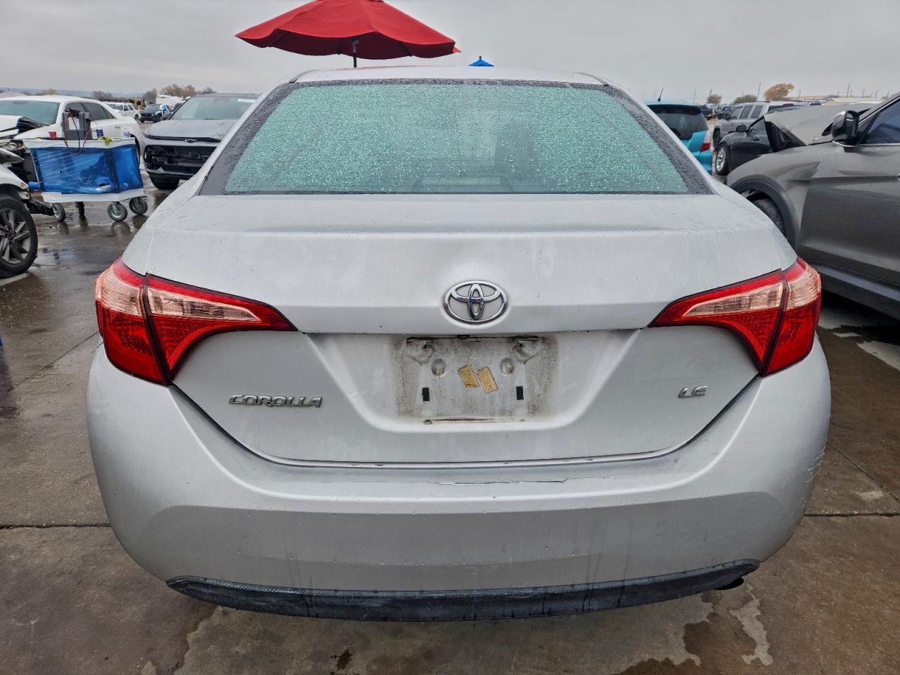 2018 TOYOTA COROLLA L photo 11