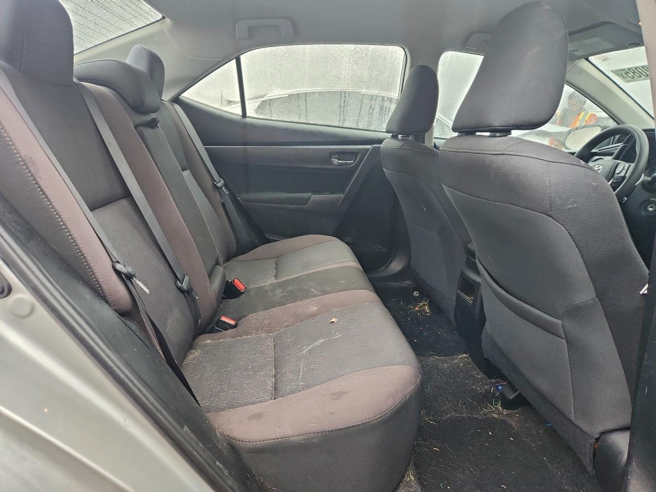 2018 TOYOTA COROLLA L photo 19