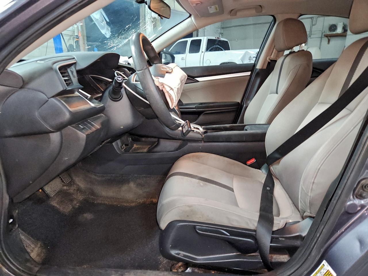 2016 HONDA CIVIC EX photo 7