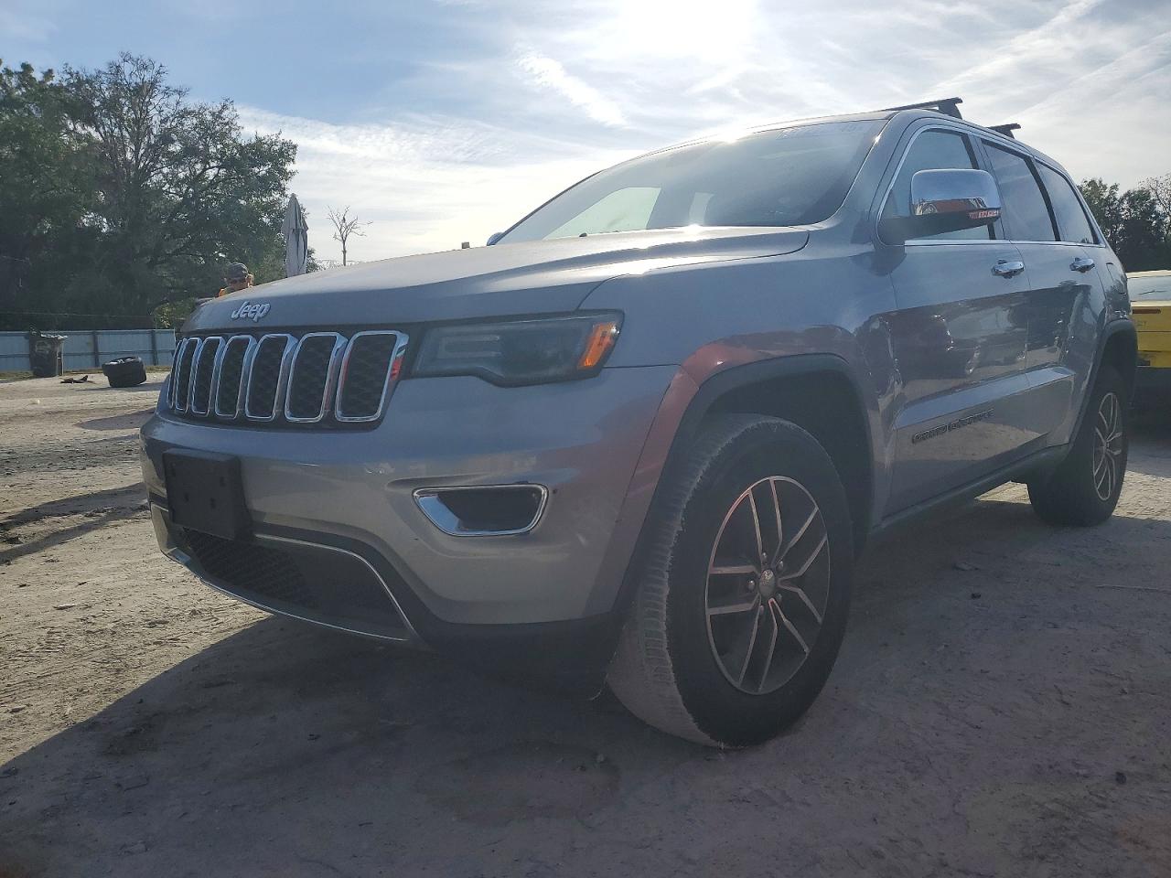 2018 JEEP GRAND CHEROKEE