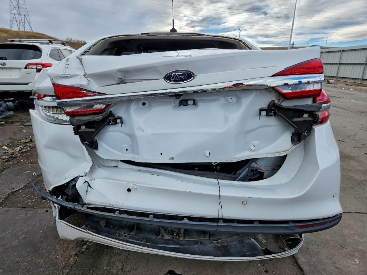 2018 FORD FUSION SE photo 16