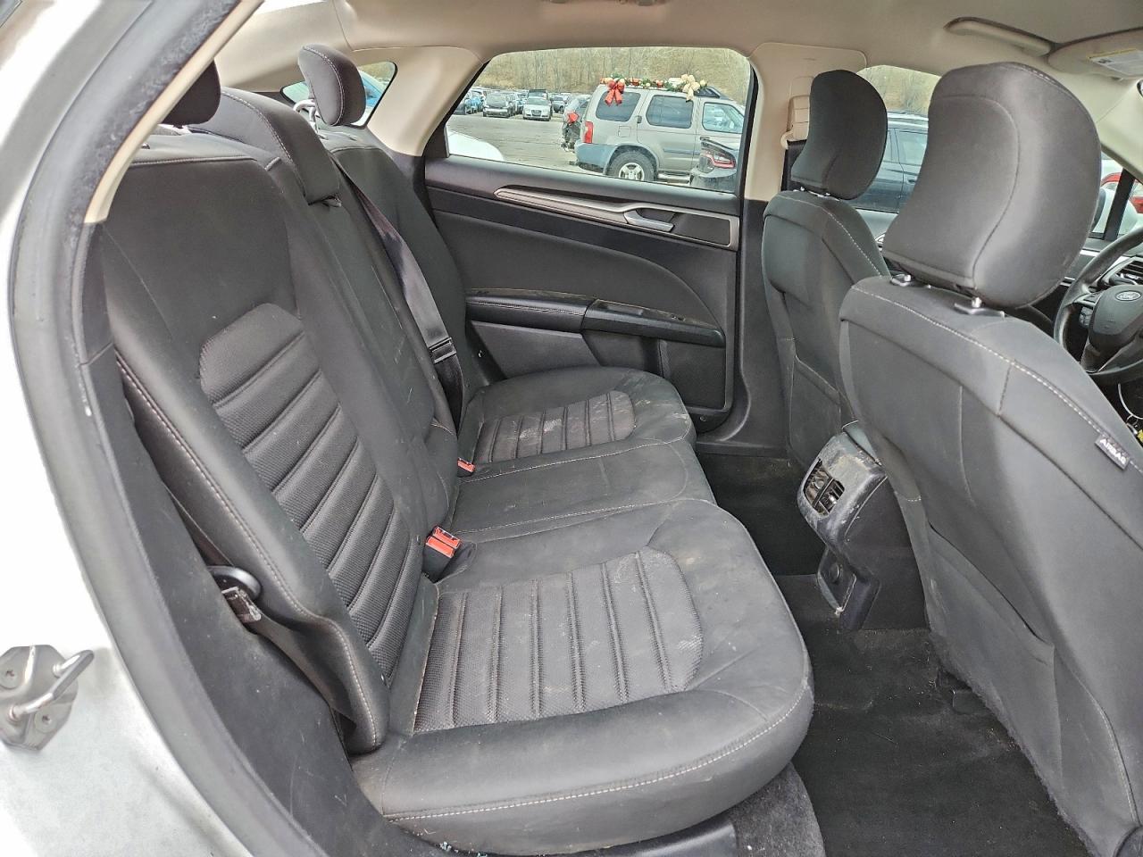 2018 FORD FUSION SE photo 28