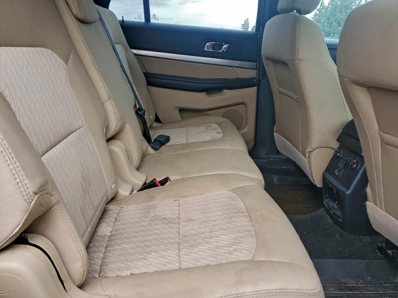 2017 FORD EXPLORER photo 21