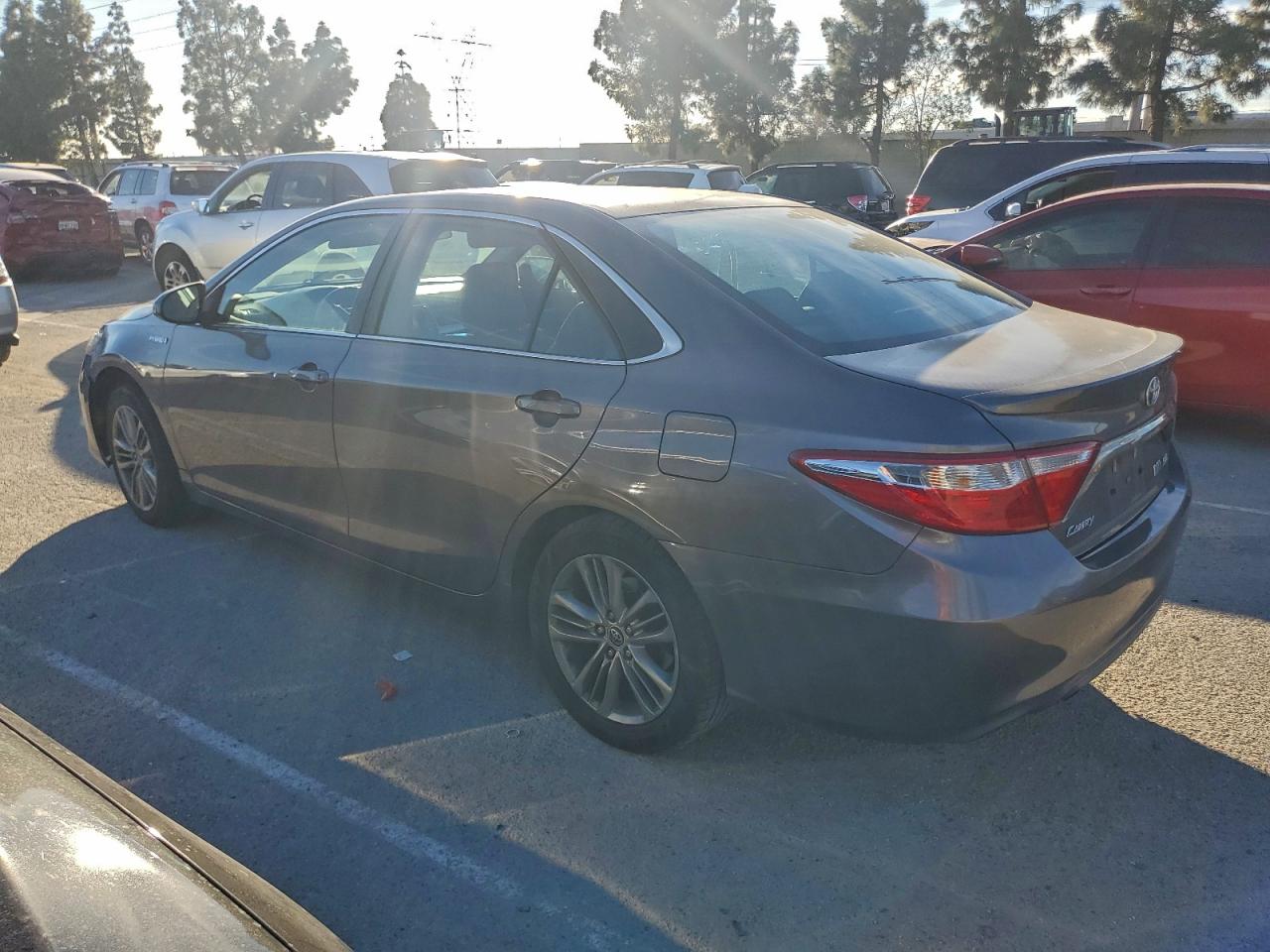 2015 TOYOTA CAMRY HYBRID photo 3