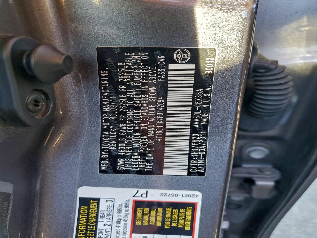 2015 TOYOTA CAMRY HYBRID photo 23