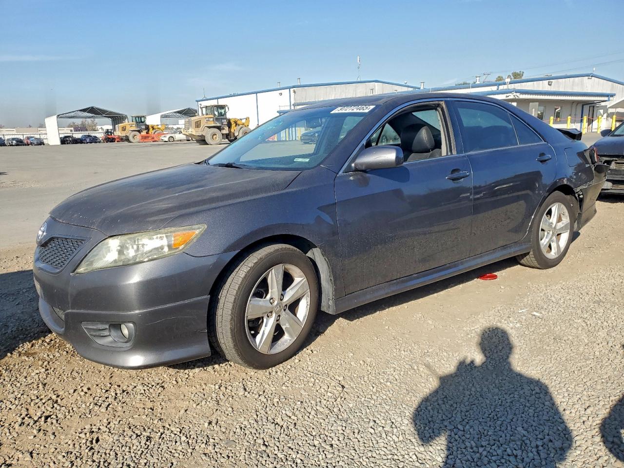 2011 TOYOTA CAMRY