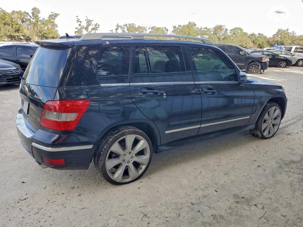 2010 MERCEDES-BENZ GLK 350 4MATIC photo 5