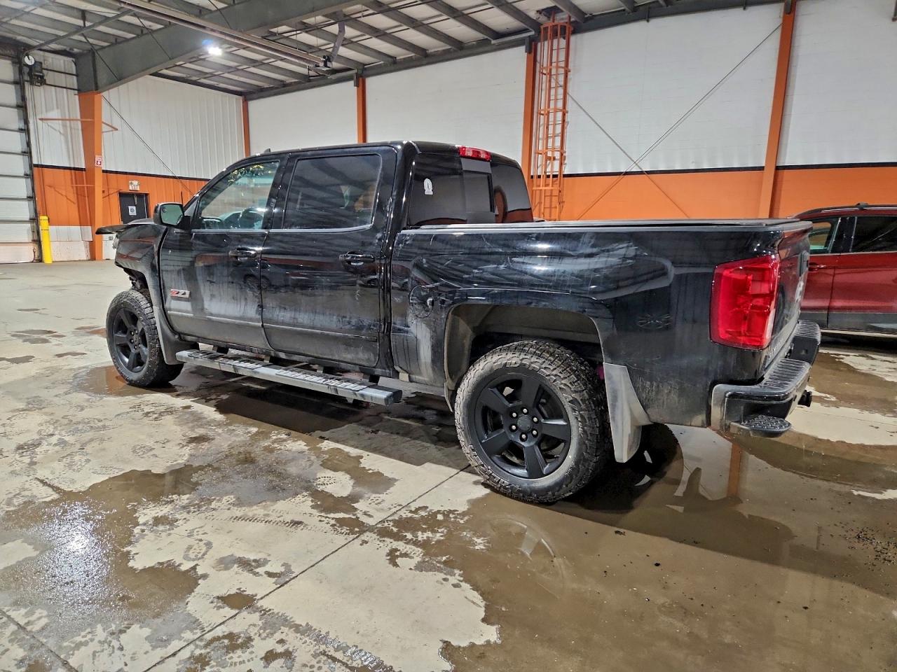 2018 CHEVROLET SILVERADO K1500 LTZ photo 2