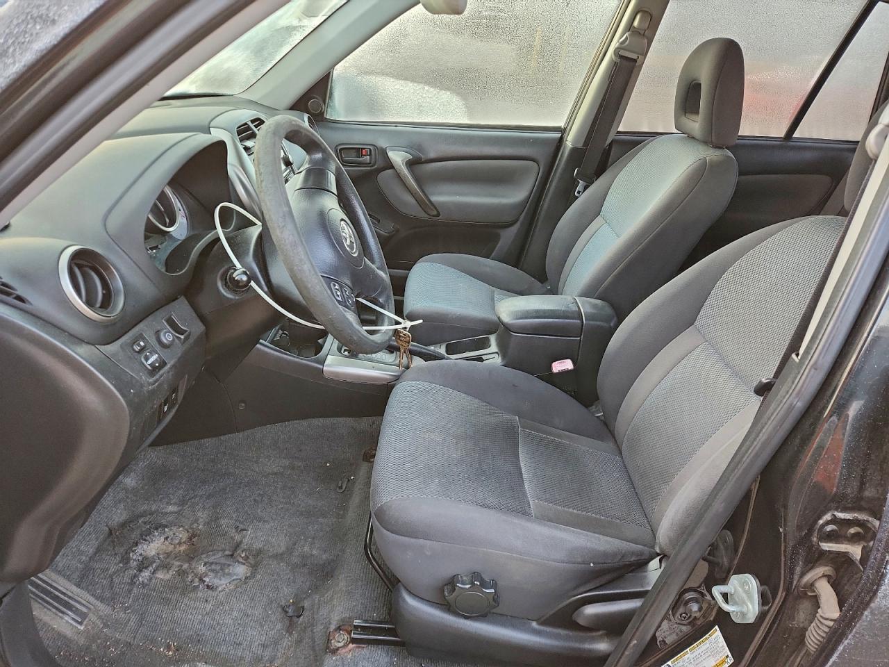 2005 TOYOTA RAV4 photo 13