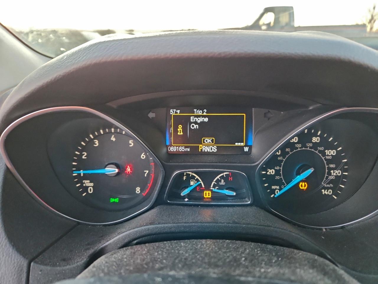 2018 FORD FOCUS SE photo 9