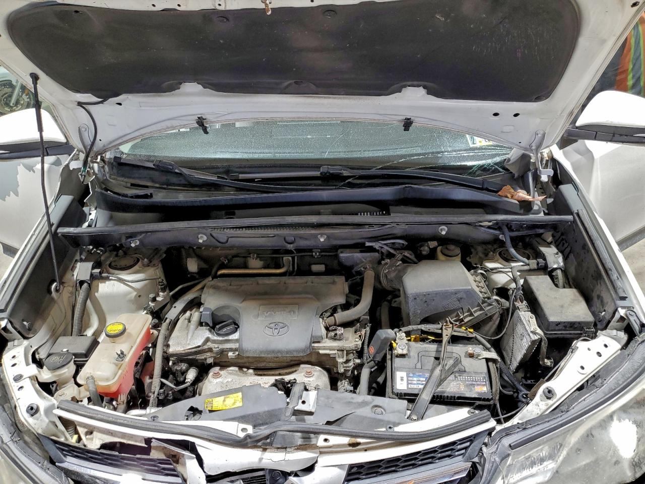 2014 TOYOTA RAV4 LIMITED photo 34