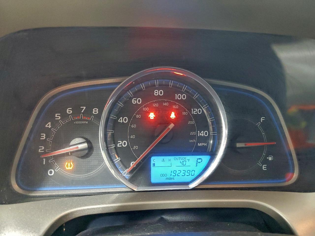 2014 TOYOTA RAV4 LIMITED photo 25
