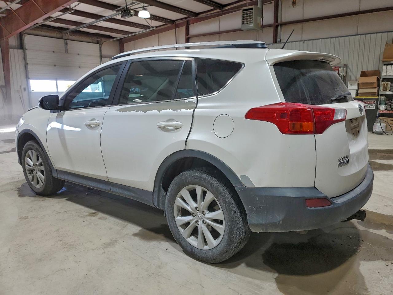 2014 TOYOTA RAV4 LIMITED photo 4