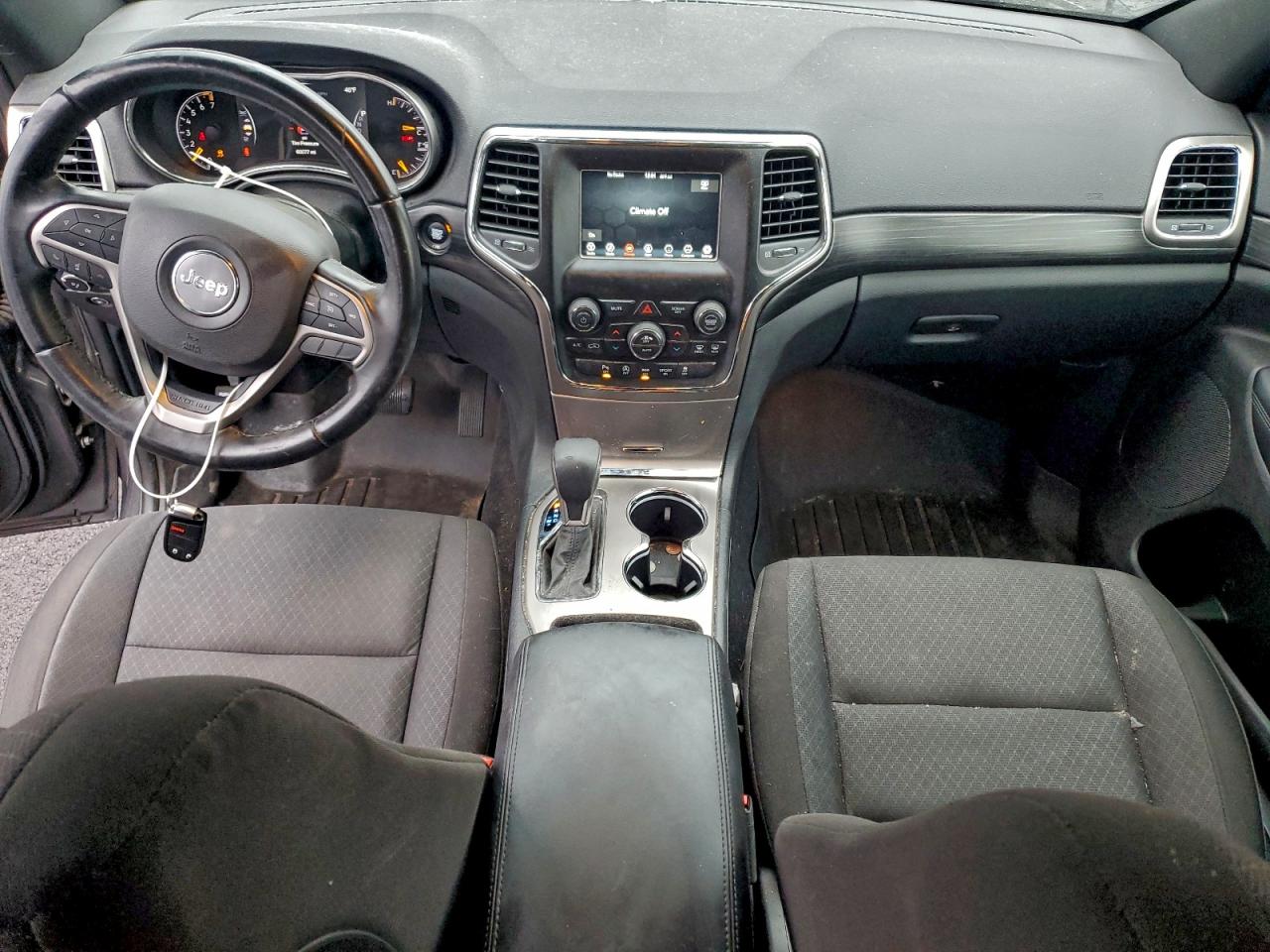 2019 JEEP GRAND CHEROKEE LAREDO photo 8