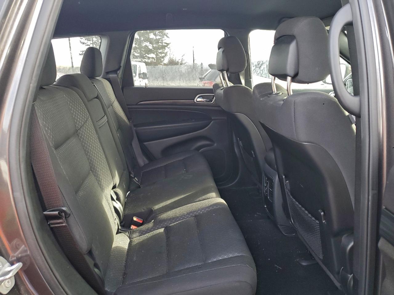 2019 JEEP GRAND CHEROKEE LAREDO photo 11